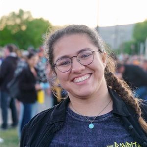 Meet your Posher, Caroline